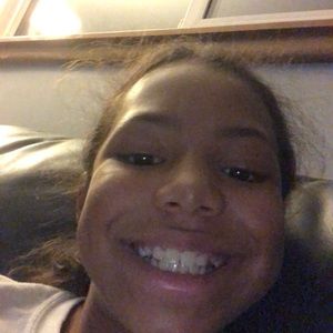 Meet your Posher, Savanna